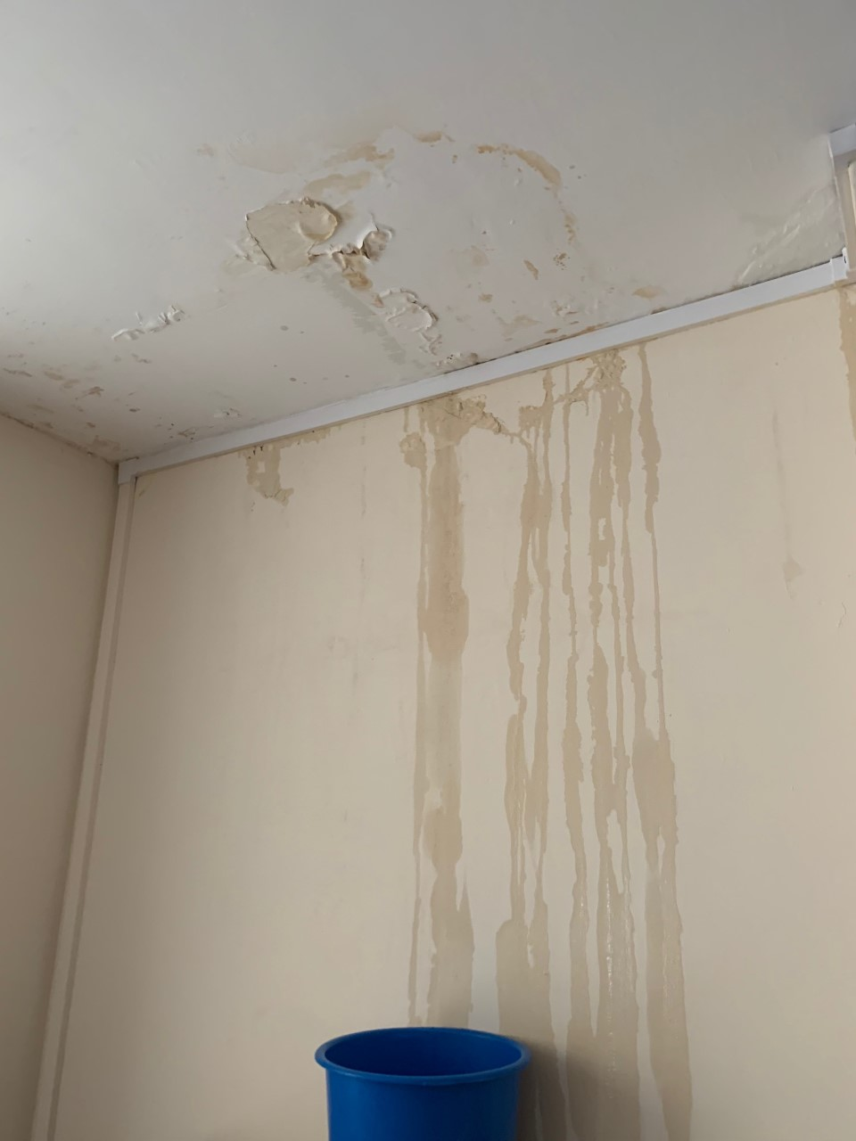 picture showing water damage